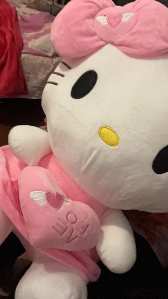 Hello Kitty LOVE Plush